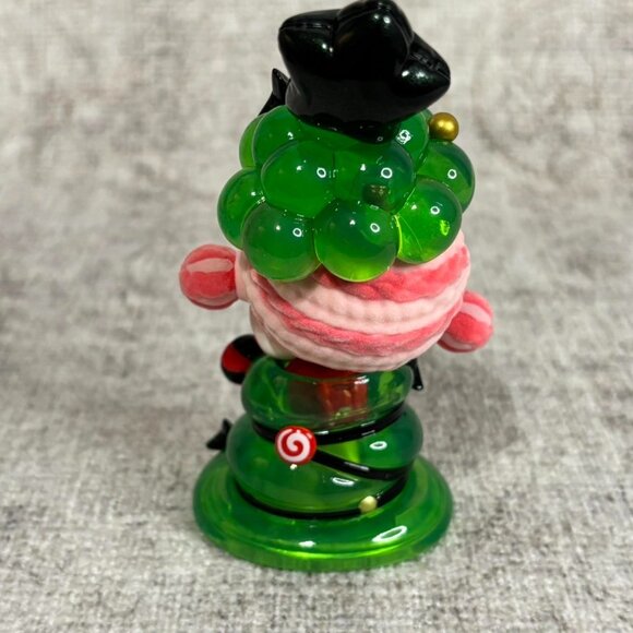 Skullpanda Getting Dressed Figure w/ Card Pop Mart Tell Me What You Want Series - Picture 7 of 8